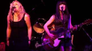 The Fabulous Ginn Sisters - You Should've Known - Six Strings