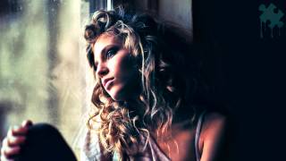 [Chillstep] Holly Drummond - These Four Walls (Benzla Remix)