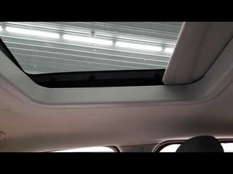 FOR SALE - 20I0984 - 2010 CHRYSLER TOWN & COUNTRY - POWER SUN ROOF