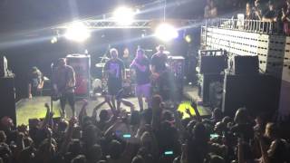 New Found Glory - &quot;Singled Out&quot; 05/06/2017 Mohawk - Austin, TX