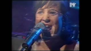 Throwing Muses - Bright Yellow Gun Live MTV Most Wanted