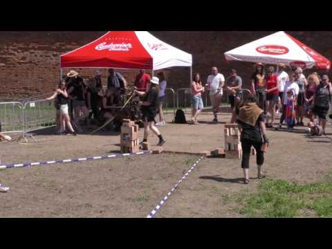 TEREZÍN: Terezínská cihla