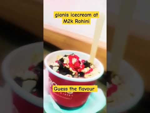 gianis icecream at M2k Rohini, Delhi #food #youtubeshorts #icecream #trending #delicious #chocolate