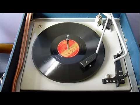 Joe Haymes & His Orchestra. Pray For The Lights To Go Out. 1932