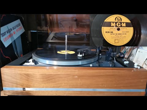 Settin' The Woods On Fire ~ Hank Williams His Drifting Cowboys ~ MGM 566 78rpm ~ Dual 1215 Turntable