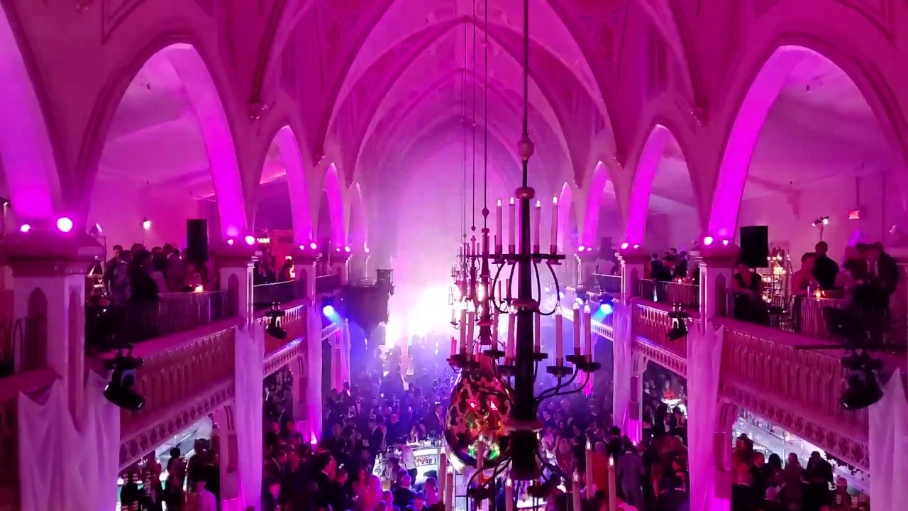 LetsBond ensuite media