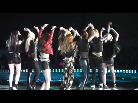 130511 SNSD(Girl's Generation) I got a boy Dream Concert 2013