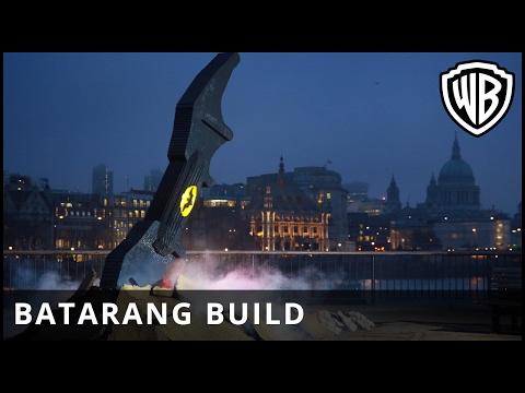 The Lego Batman Movie (Viral Video 'Batarang Build in London')