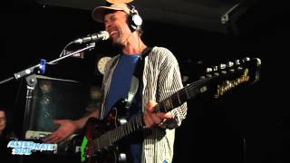 Here We Go Magic - "Over The Ocean" (Live at WFUV)