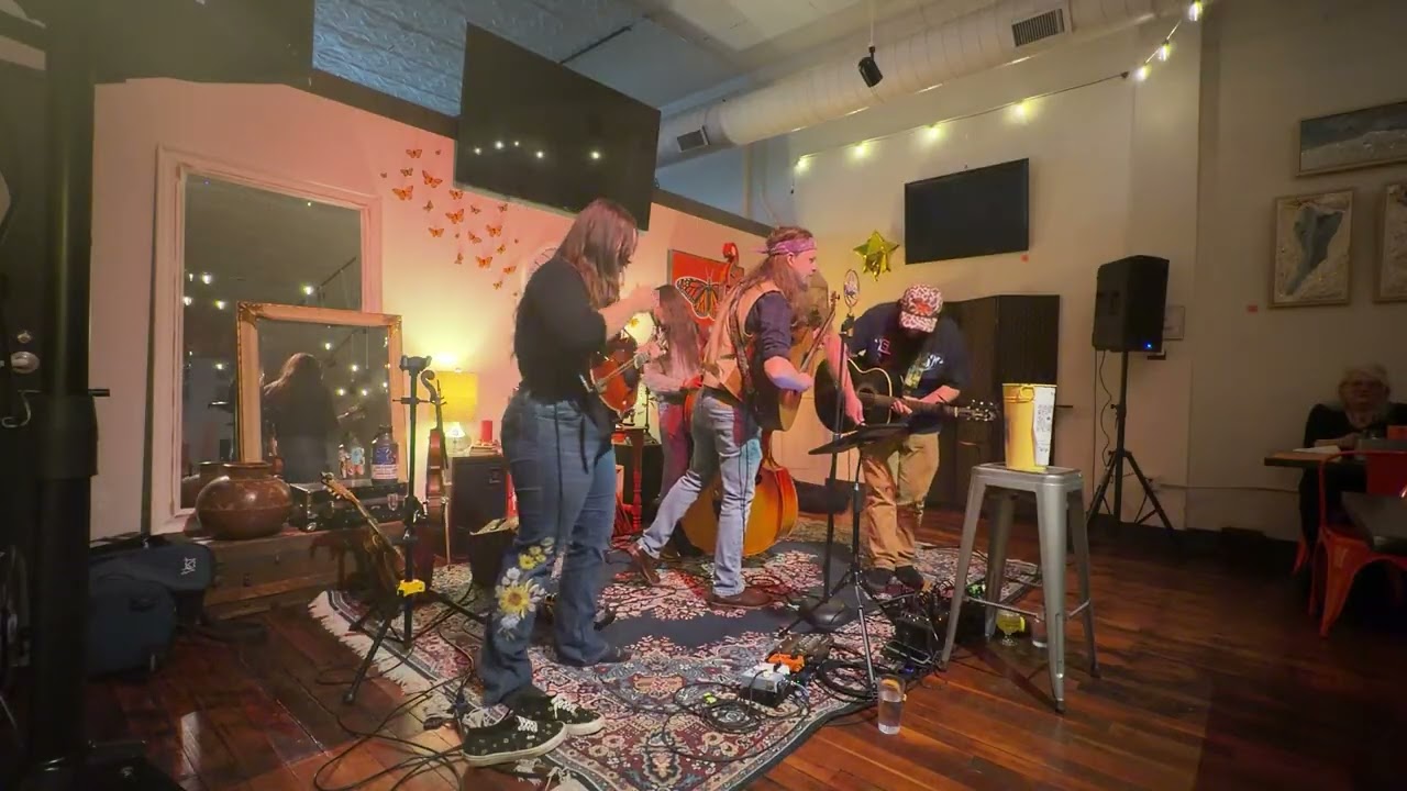 Promotional video thumbnail 2 for Tony John and the Flatland String Band