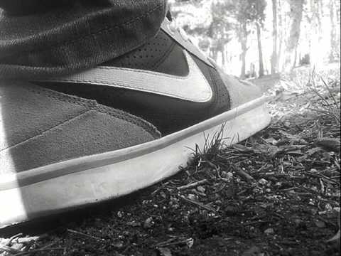 Lázaroh y AGG - Lunes 12 [Inédito 2011]