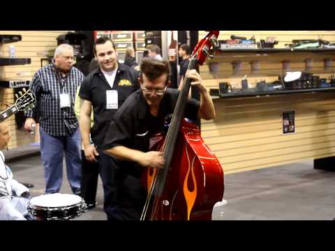 NAMM 2011 John "Spazz" Hatton Bass Solo