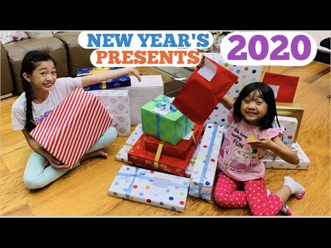 download lagu mp3 mp4 New Year Gift, download lagu New Year Gift gratis, unduh video klip New Year Gift