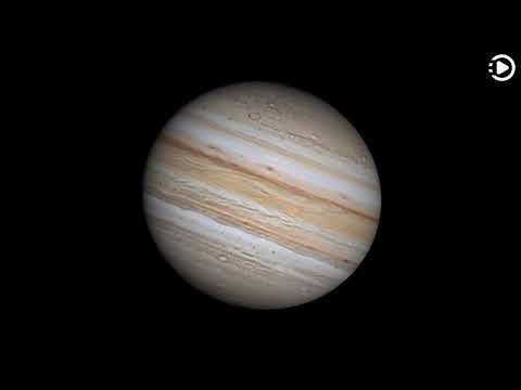 APOD: 2021-10-26 - Jupiter Rotates (Narrated by Amy)