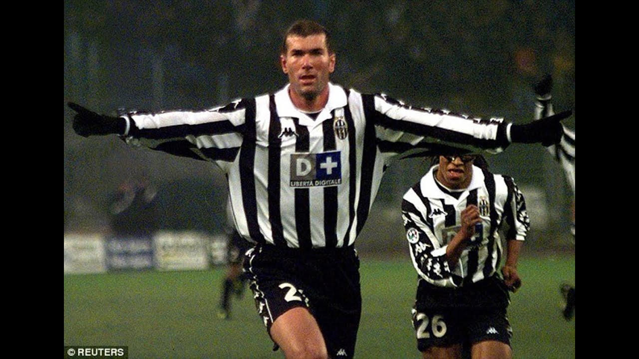 Zinedine Zidane vs AC Milan | 2000 Serie A | 1 Assist | All Touches & Actions