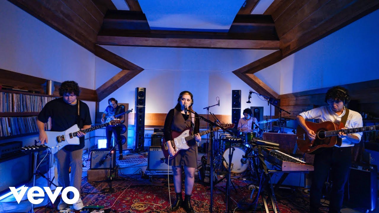 Soccer Mommy - Don't Ask Me (Live from My Den)