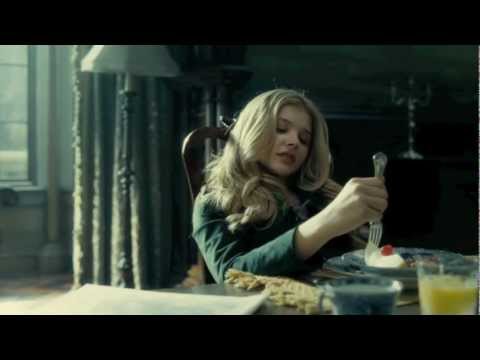 Dark Shadows (Clip 'People Don't Throw Balls')