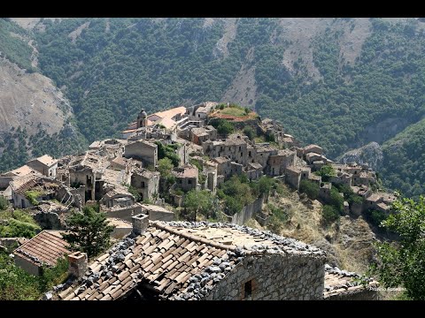 Paesi Fantasma e Luoghi Abbandonati : varie foto