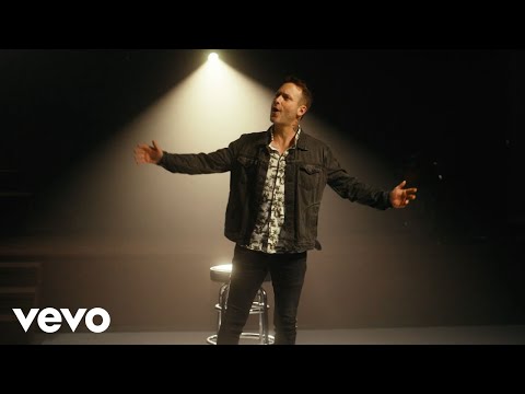 Video thumbnail for Singing In a Beer