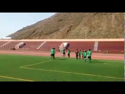 Calentamiento de UD Guargacho ante del amistorso