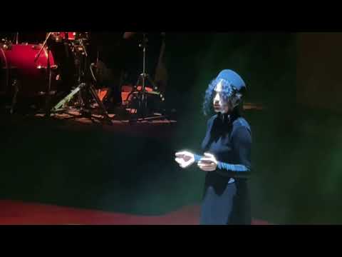 “Tanha Naboodi” | Sahar Mohammadi Live in D.C. –  سحر محمدی در کنسرت نمایش سیصد _ واشنگتن دی سی