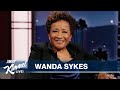 Wanda Sykes on Mystery Balloons in the Sky, Top Secret Security Clearance & The Upshaws in French