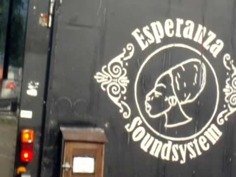 Esperanza Soundsystem Bus