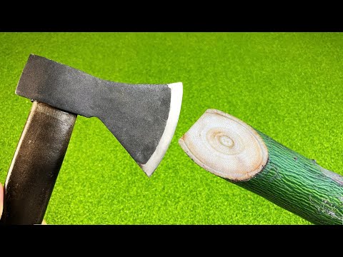 Eine besondere Art, eine Axt wie ein Rasiermesser zu schärfen