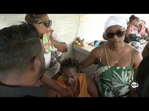 LIVE - Autoriteiten bezoeken plaats delict bloedbad Commewijne I SUN WEB TV I