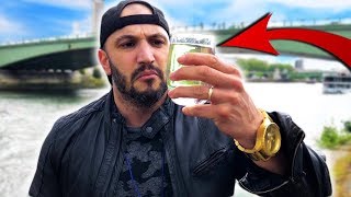 Je bois l eau de la seine 5 objets complètement wtf 