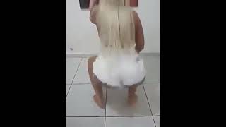 PEGA ESTA GOSTOSA DANÇANDO E SOCADO ATE O CHA  #Shorts