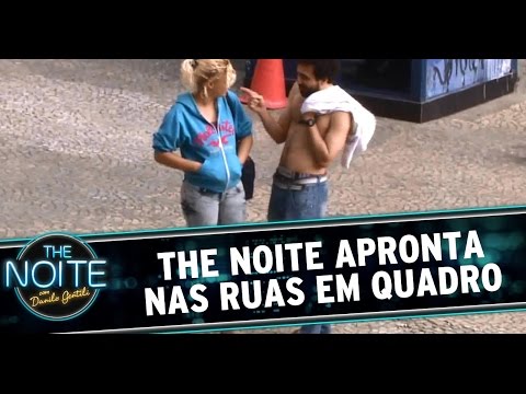 The Noite (10/15/14) - Mestre Mandou with the cast of The Noite