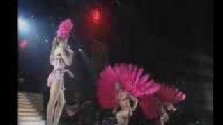 Kylie Minogue - Dancing Queen live performance