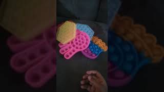 pop it pop it please  buy me pop its