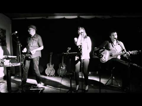 Deep River - Leaving my home - Live in Lödingsen