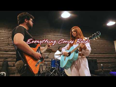 Kaylee Rose - Everything Comes Back (Official Visualizer)