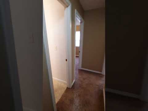 4 BED | 1 BATH | SINGLE-LEVEL LIVING| SOUTH property video