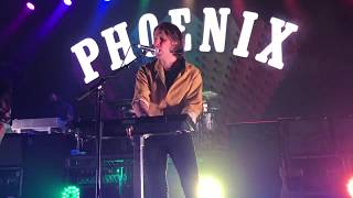 Trying To Be Cool / Drakkar Noir (Live) - Phoenix