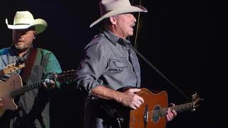 Alan Jackson &quot;Who&#39;s Cheatin&#39; Who?&quot; Jacksonville, FL 9/21/19