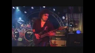 Saratoga - Perro Traidor [LIVE] en el DVD de Revelaciones de una Noche