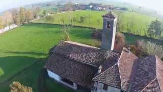 preview picture of video 'Riprese aeree della Chiesa del Cornianello a Rivolta d'Adda'