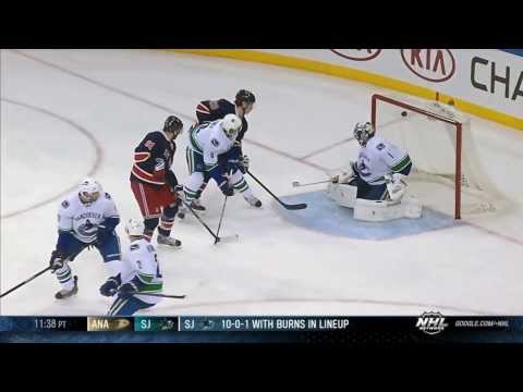 Chris Kreider hat-trick vs Vancouver, Torts vs Edler | 11/30/2013 [HD]