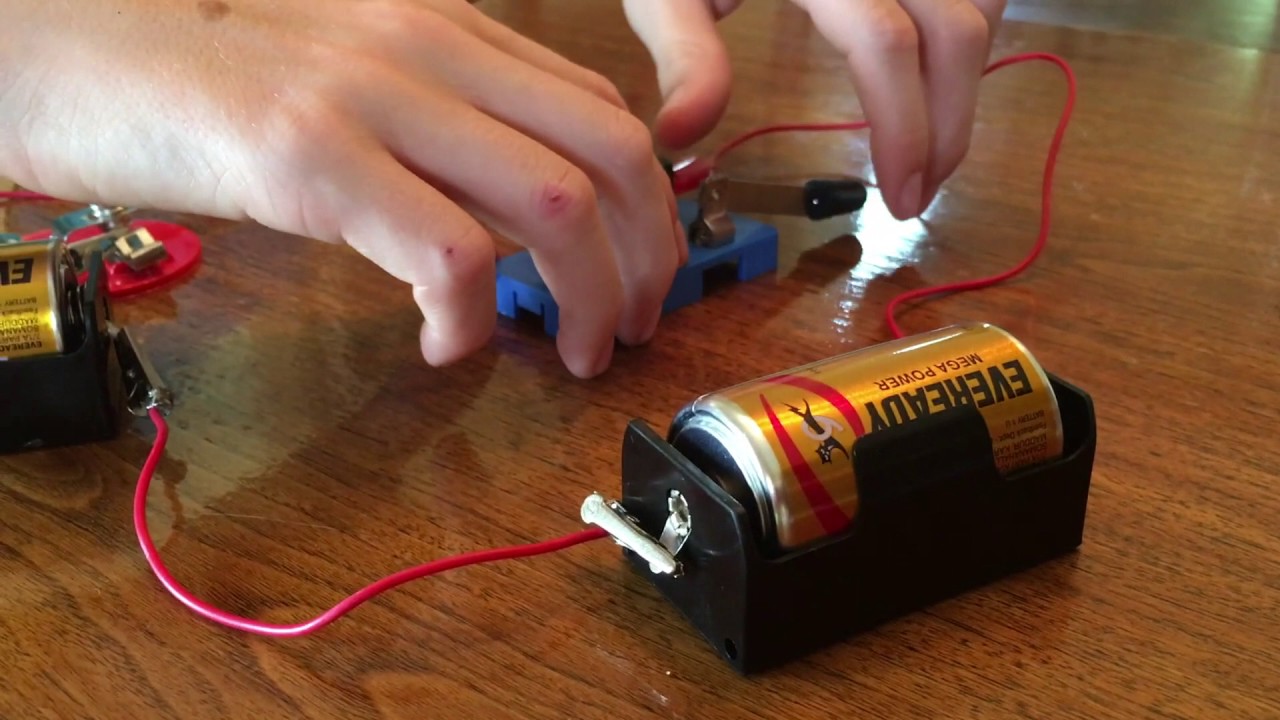 Switching on a Series Circuit- Lesson 15