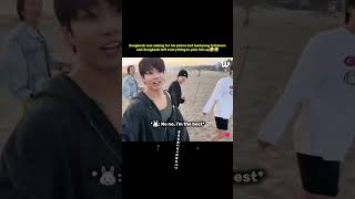 Download lagu Taehyung fell down and jungkook left everything to pick him up🤌😭#taehyung#jungkook#taekook#bts#short mp3