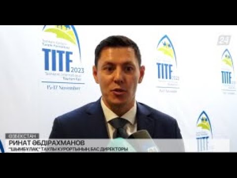 Ақ шұлықтағы азиялық