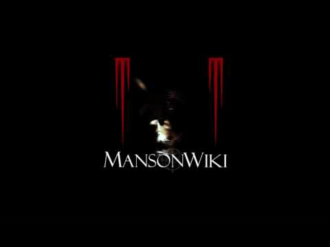 Videoclip de You And Me And The Devil Makes 3 (Remix by Adam Freeland) — Marilyn Manson