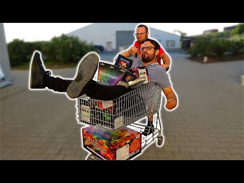 NEW YEAR'S EVE FIREWORKS SHOPPING TRIP at RÖDER + COMPETITION 🔥