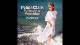 PLAVE NOTE / 3 U 1 - Tri umetnika pevaju istu pesmu AM I THAT EASY TO FORGET