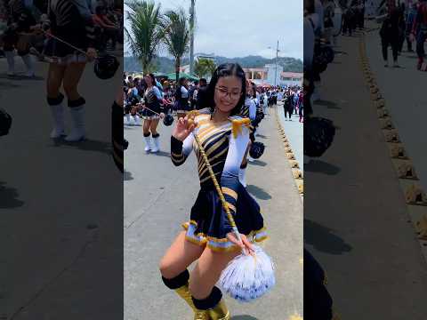 Bastonera Bonita, Desfile de Bahía de Caráquez #shortvideo #bastoneras #shortvideo #desfile #fypシ