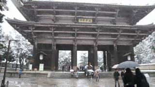 preview picture of video '雪景色の世界遺産奈良 winter snow in nara japan 冬'